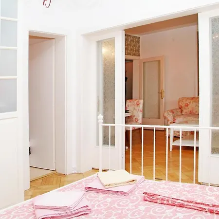 Bucharest Apartments Accommodation Apartamento