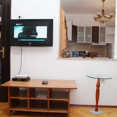 Apartamento Bucharest Apartments Accommodation *