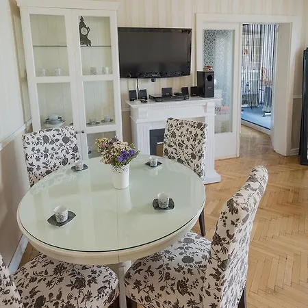 Bucharest Apartments Accommodation * Bucareste